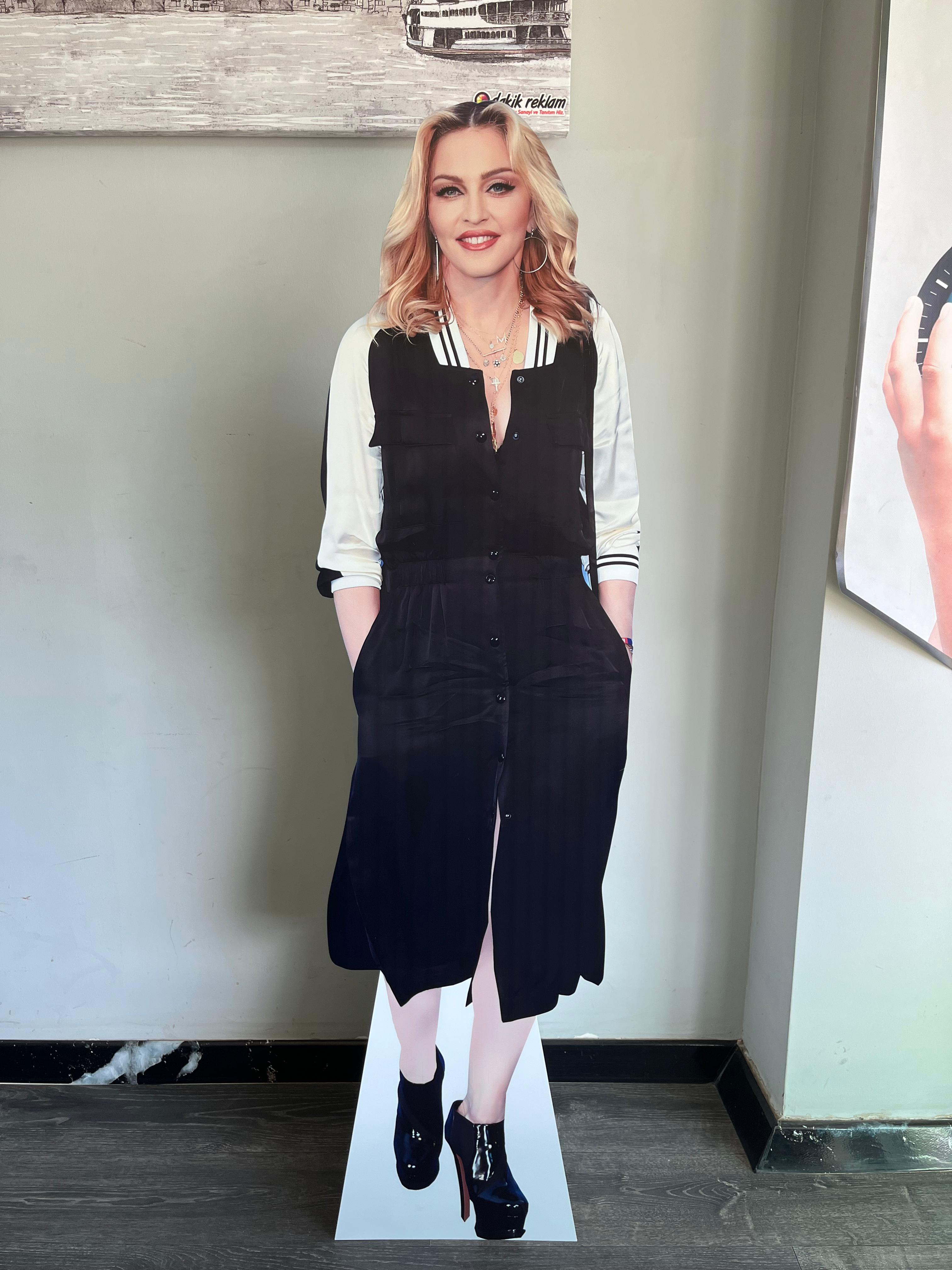 Madonna cantora americana Lifesize papelão recortado standee
